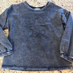 EUC Hayden Girls YM Black Wash Star Sweatshirt